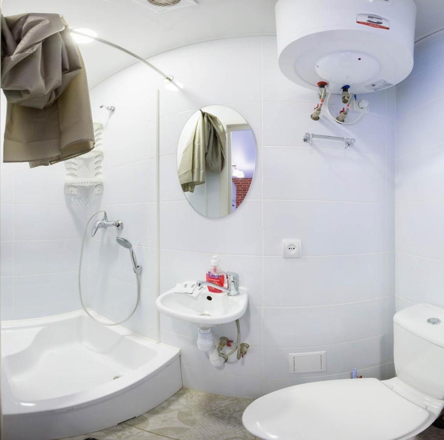 Cozy Studio In The City Center - Mykoly Khvylovoho Str 5-1 Charkiw Exterior foto